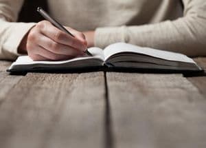 Terapija pisanjem